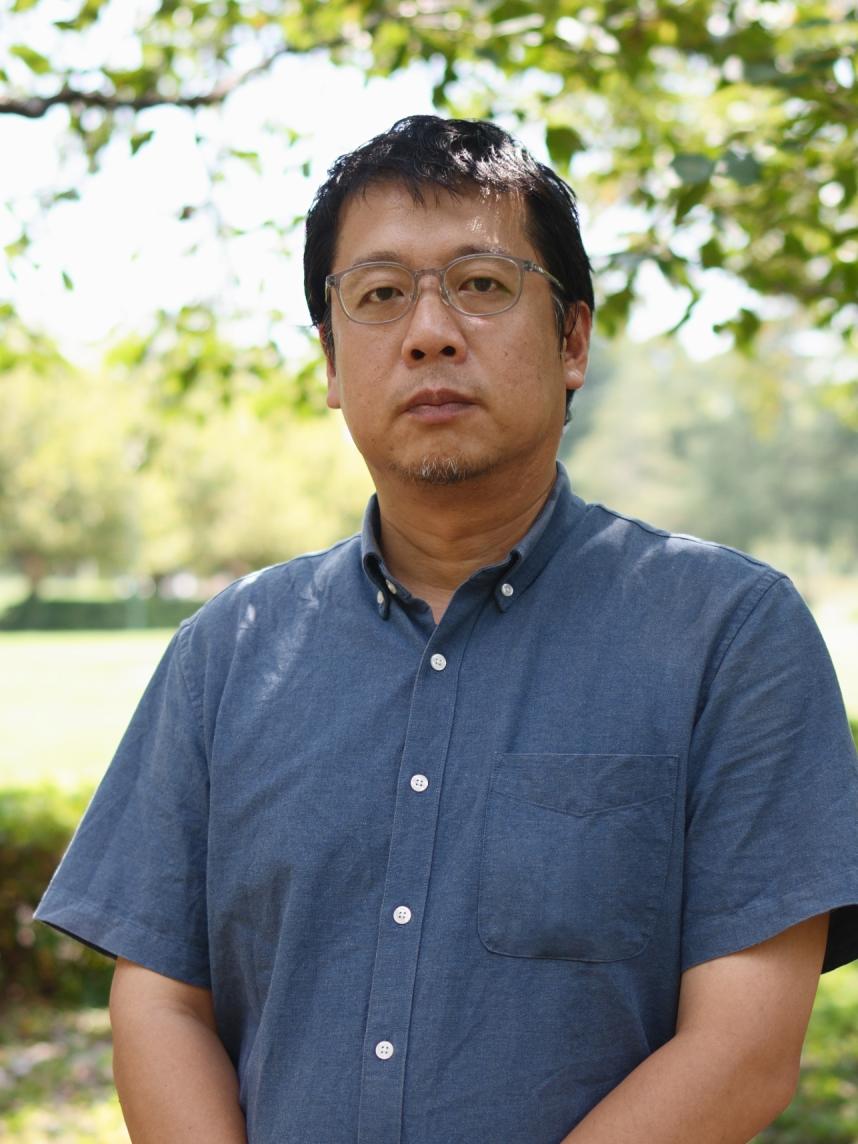 新謙二 紹介写真